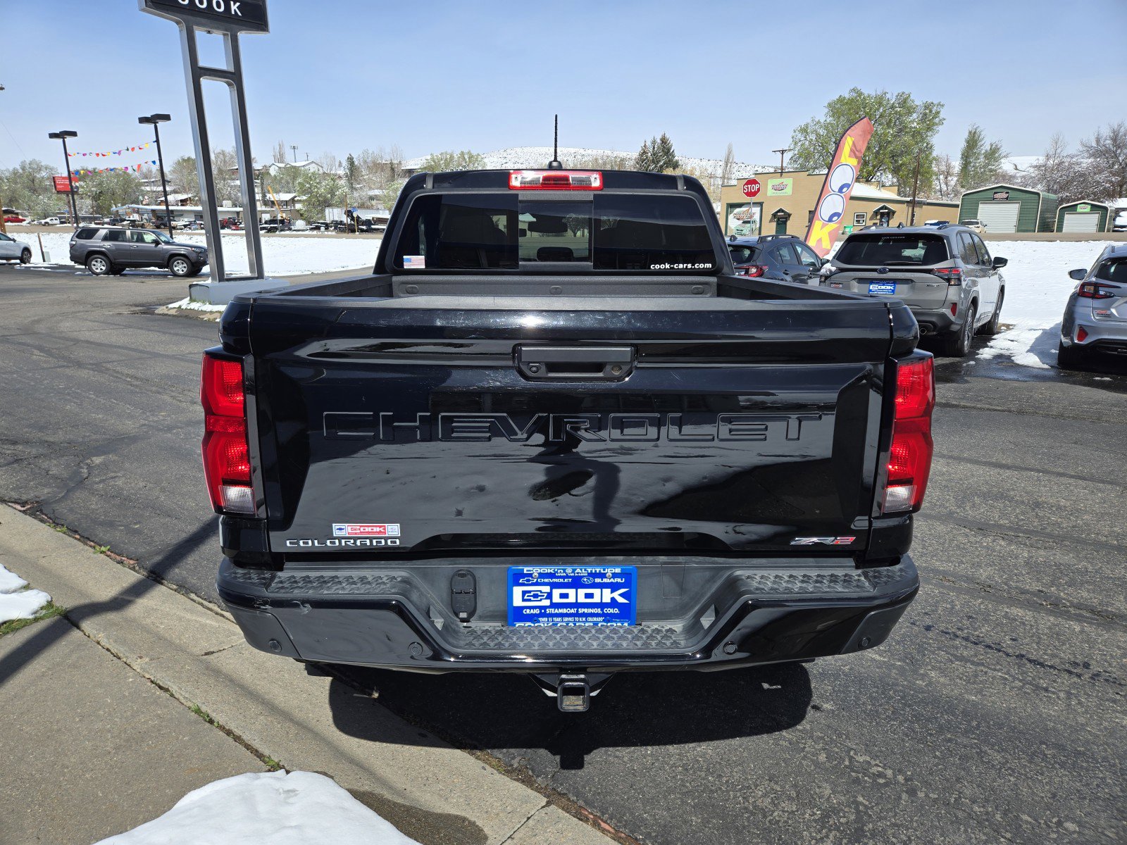 Used 2024 Chevrolet Colorado ZR2 w/ ZR2 Convenience Package III AWD/4WD image 4
