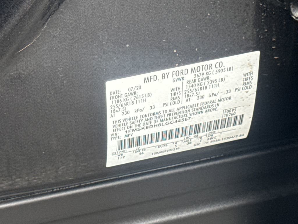 Used 2020 Ford Explorer XLT w/ Equipment Group 202A AWD/4WD image 31