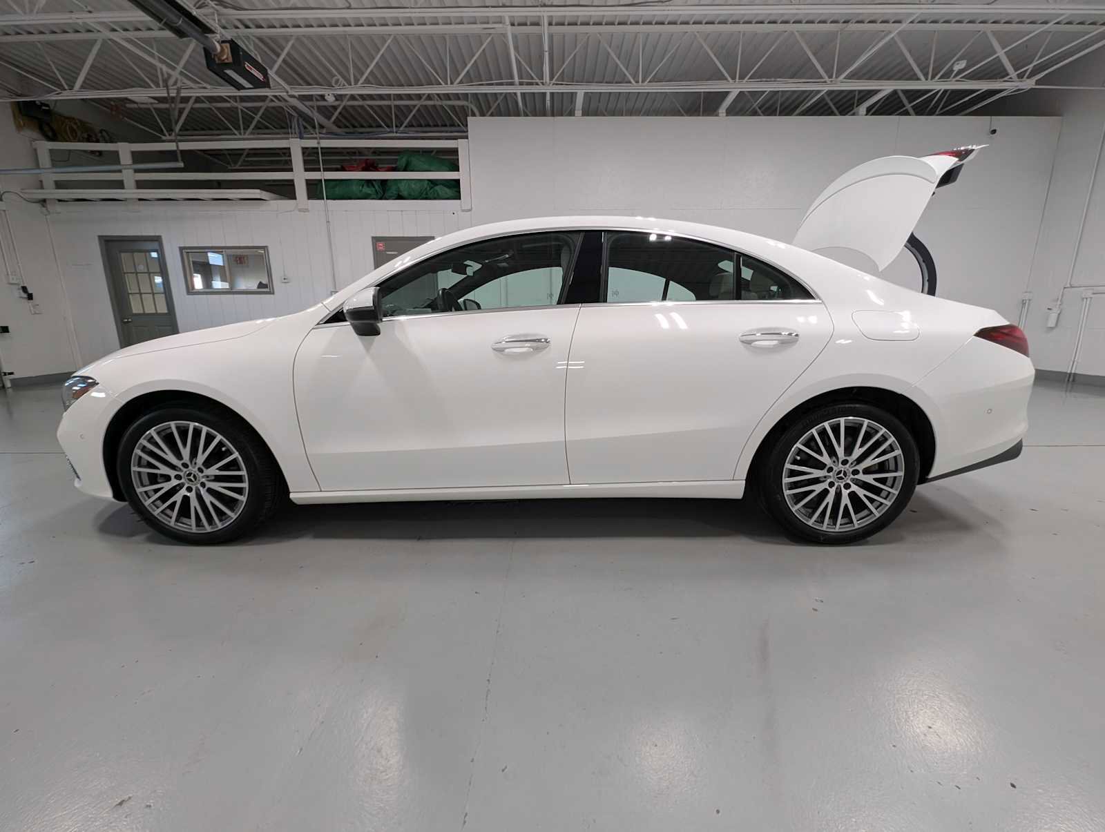 Certified 2025 Mercedes-Benz CLA 250 4MATIC image 11