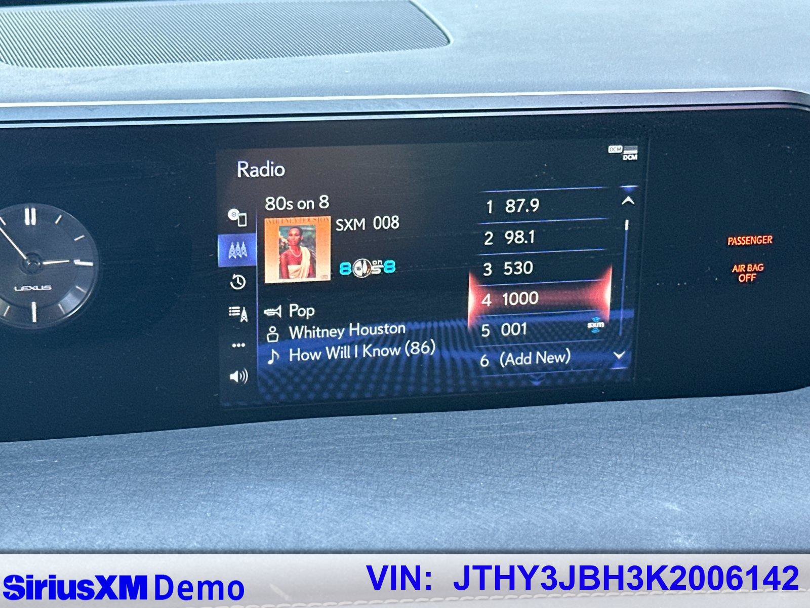 Used 2019 Lexus UX 200 w/ Premium Package FWD image 27