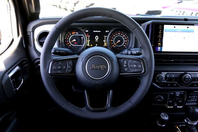 Used 2025 Jeep Wrangler Sport S image 25