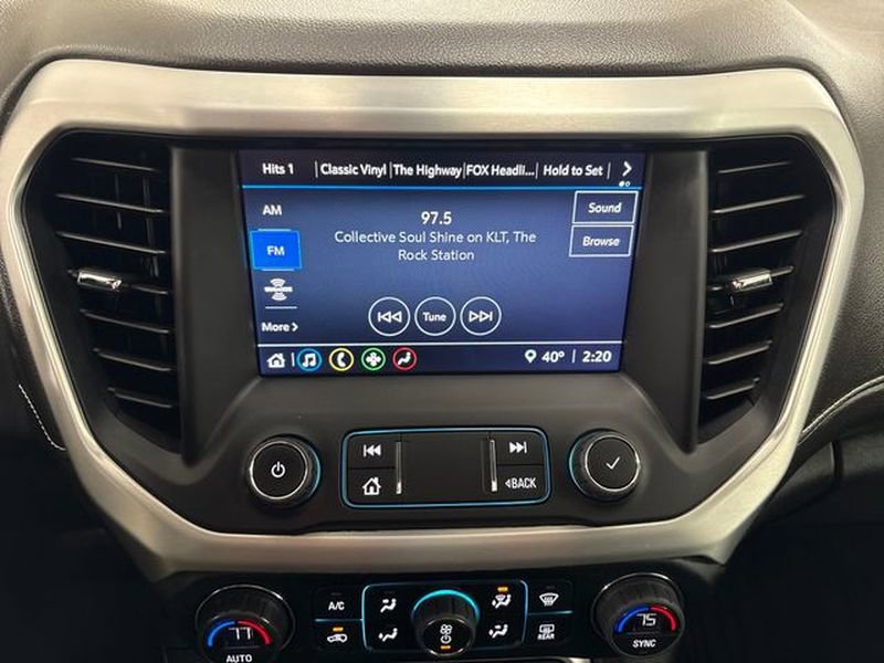 Used 2022 GMC Acadia SLE image 30