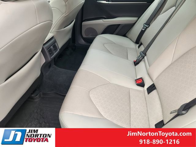 Used 2024 Toyota Camry XSE w/ Navigation Package image 32