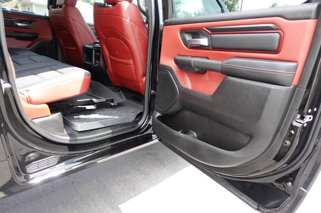 Used 2025 RAM 1500 Rebel AWD/4WD image 26