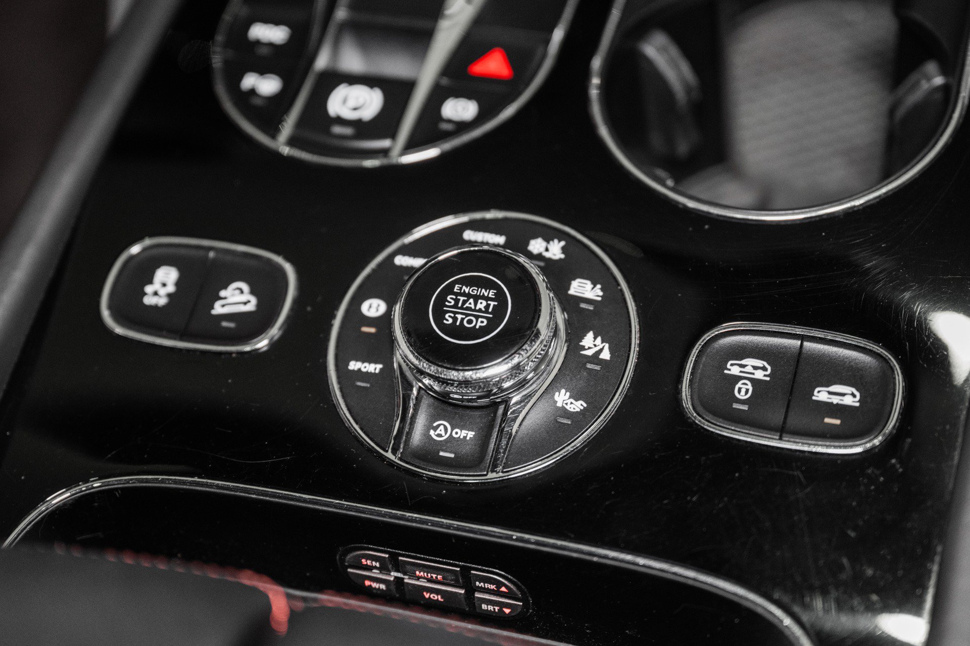 Used 2021 Bentley Bentayga Speed AWD/4WD image 36