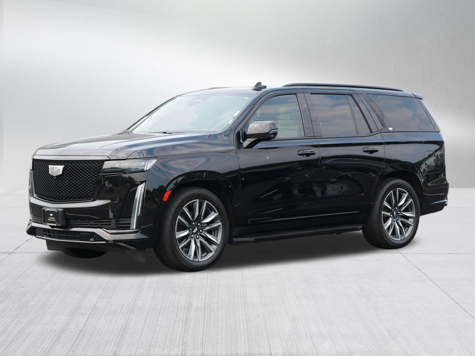 Used 2022 Cadillac Escalade Sport w/ LPO, ONYX Package AWD/4WD image 3