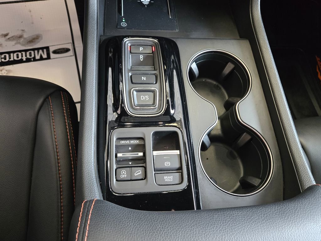 Used 2024 Honda Pilot TrailSport image 19