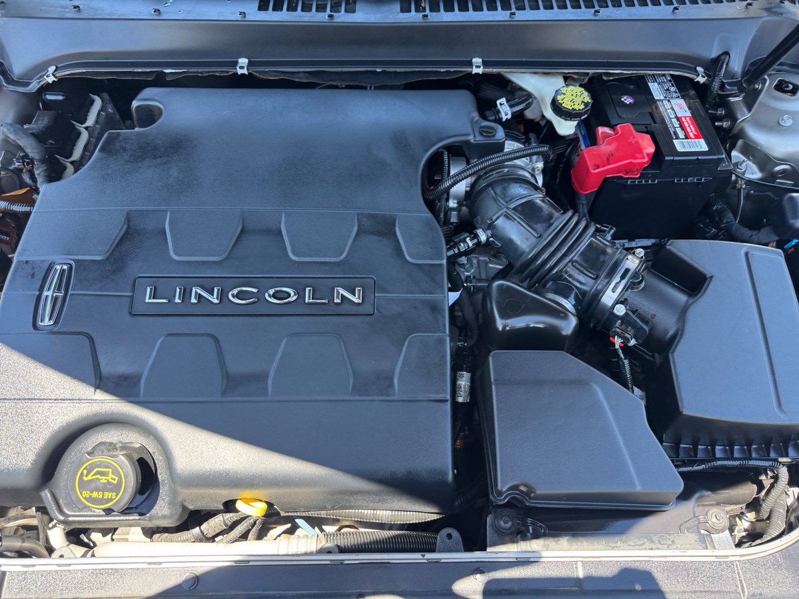 Used 2016 Lincoln MKZ w/ Equipment Group 300A Reserve FWD image 22