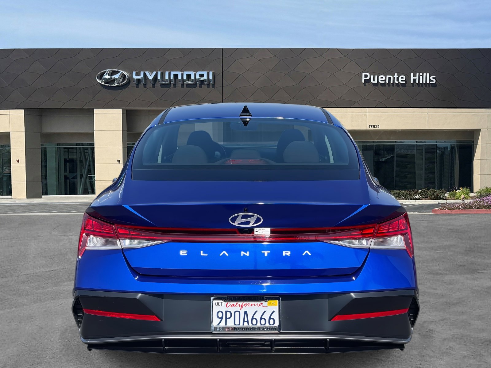 Certified 2024 Hyundai Elantra SEL w/ Convenience Package image 5