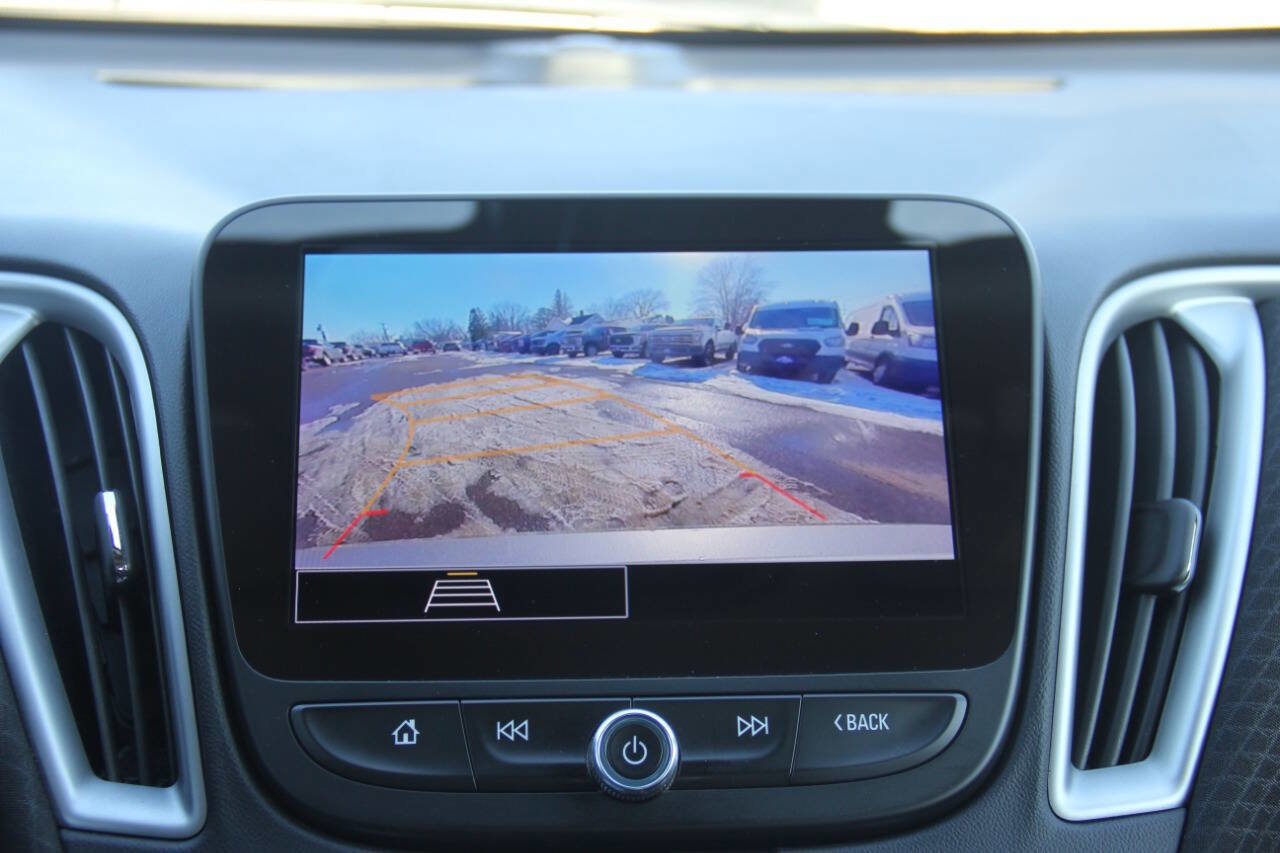 Used 2024 Chevrolet Malibu LT image 26