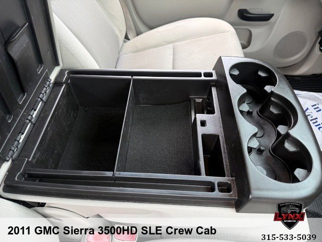 Used 2011 GMC Sierra 3500 SLE w/ SLE Preferred Package AWD/4WD image 43