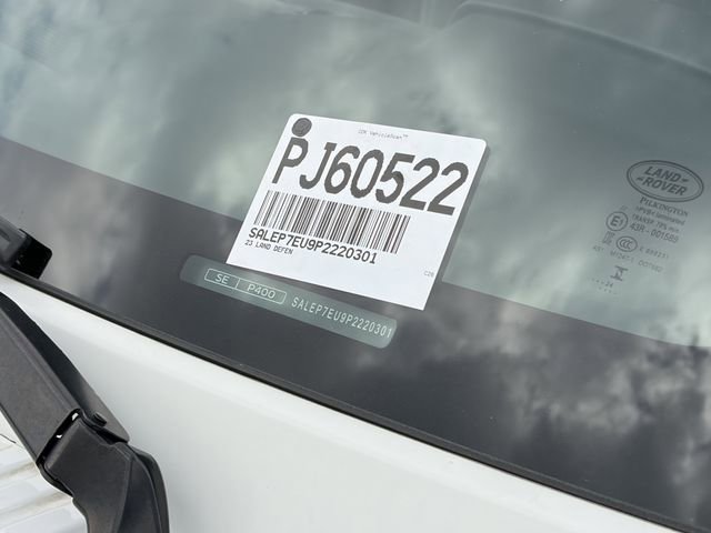 Used 2023 Land Rover Defender 110 SE image 33