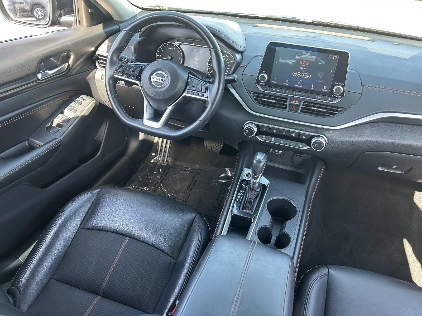 Used 2020 Nissan Altima 2.5 SR w/ Premium Package FWD image 18