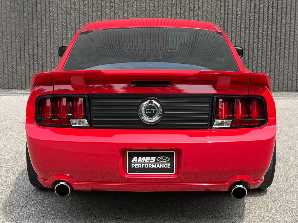 Used 2006 Ford Mustang GT RWD image 6