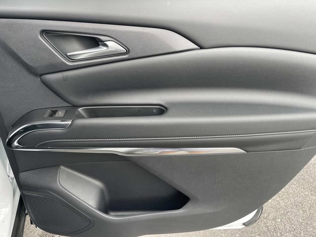 Used 2024 Chevrolet Traverse LT FWD image 27