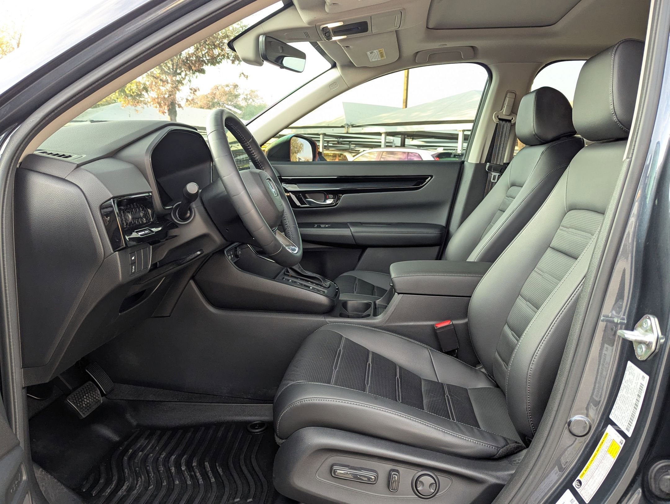 Used 2023 Honda CR-V EX-L image 10