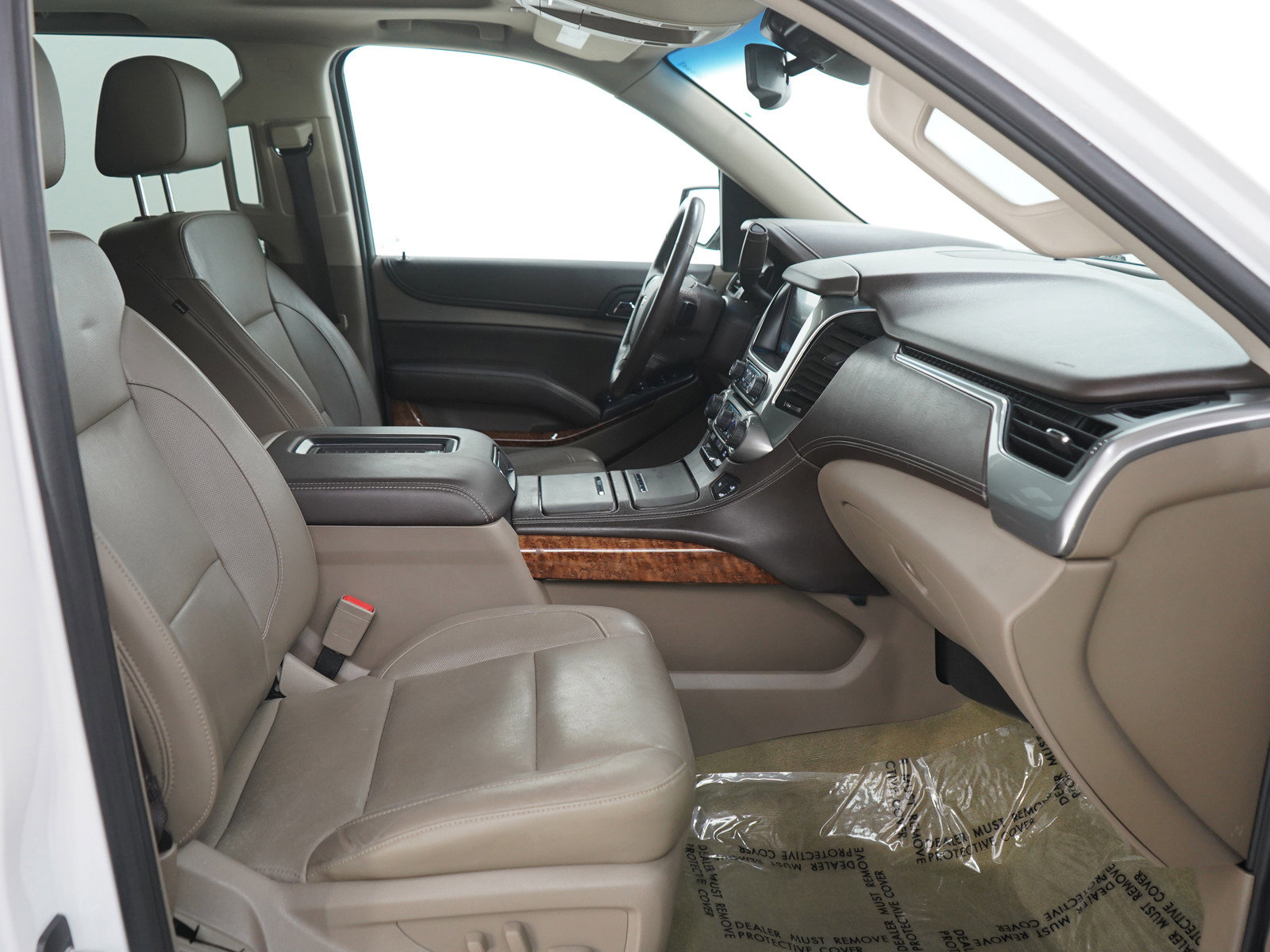 Used 2018 Chevrolet Suburban Premier AWD/4WD image 12