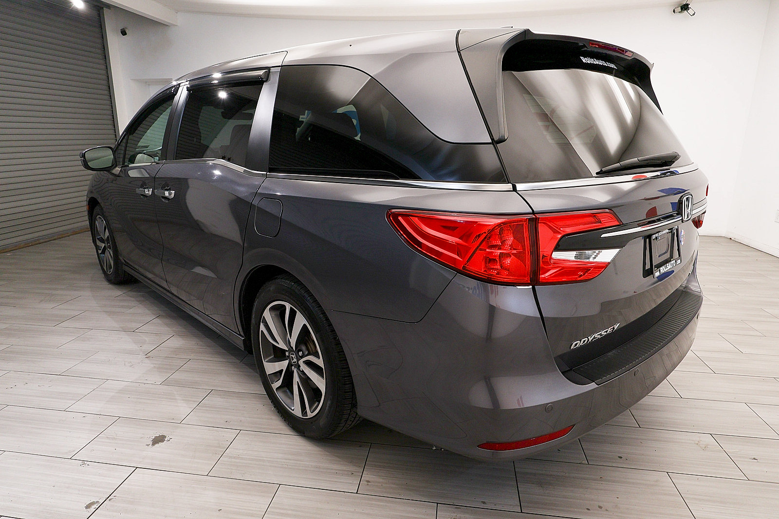 Used 2022 Honda Odyssey Touring image 3