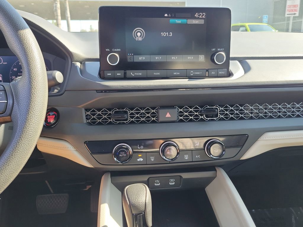 Used 2025 Honda Accord LX image 15
