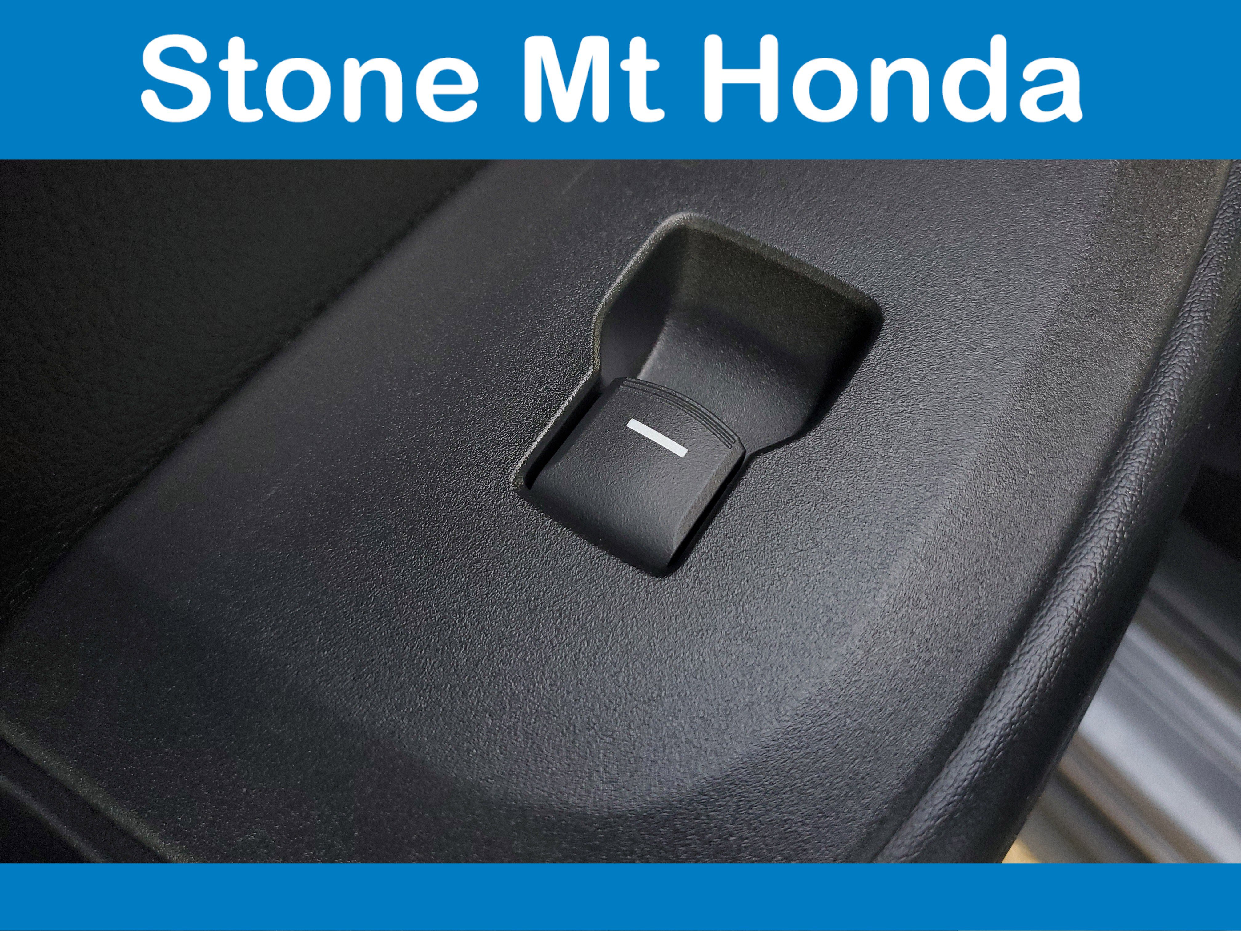 Used 2023 Honda HR-V LX image 13