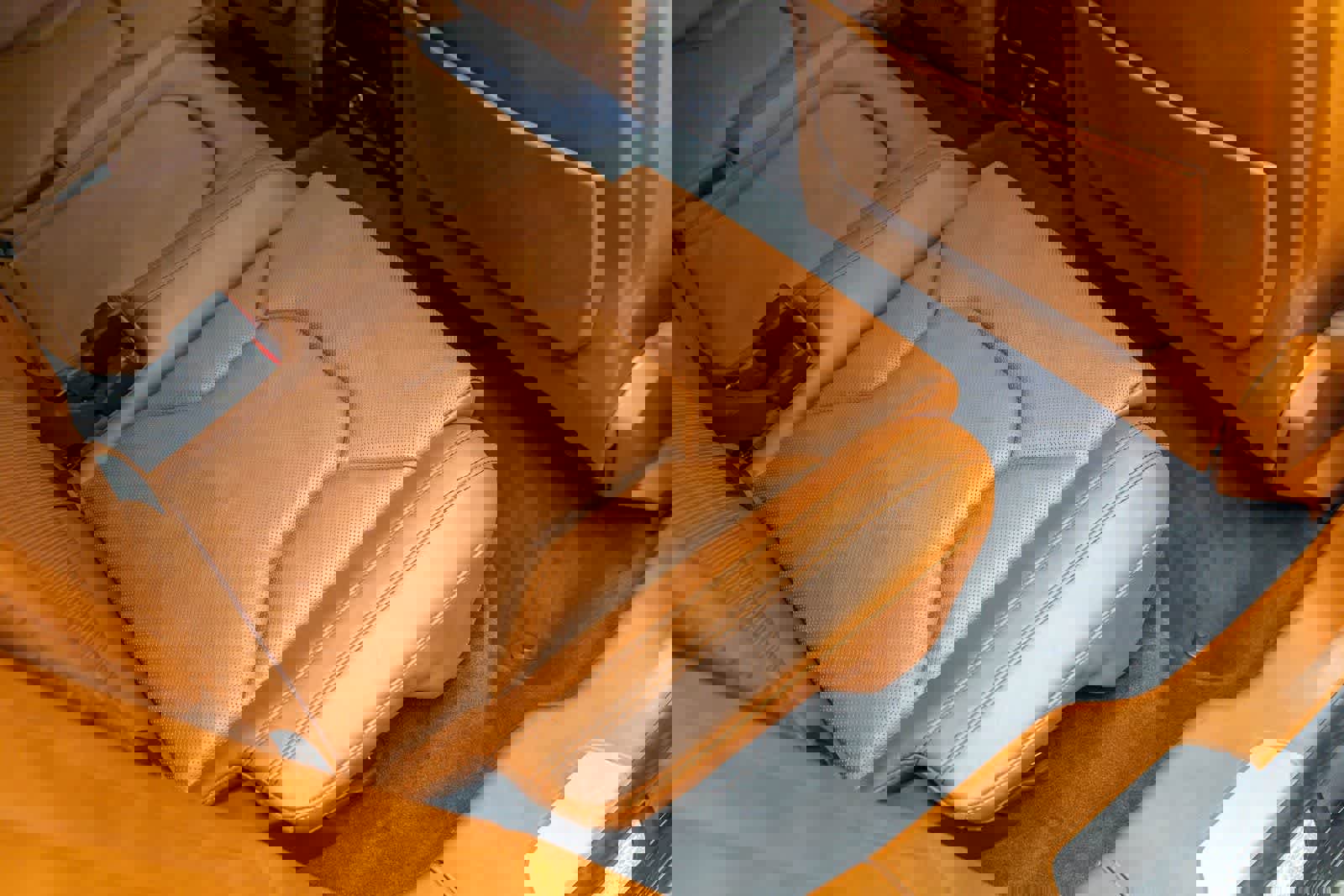 Used 2022 Lamborghini Urus AWD/4WD image 54