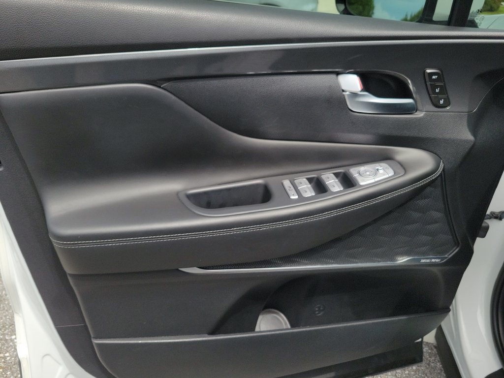 Used 2023 Hyundai Santa Fe Calligraphy FWD image 20