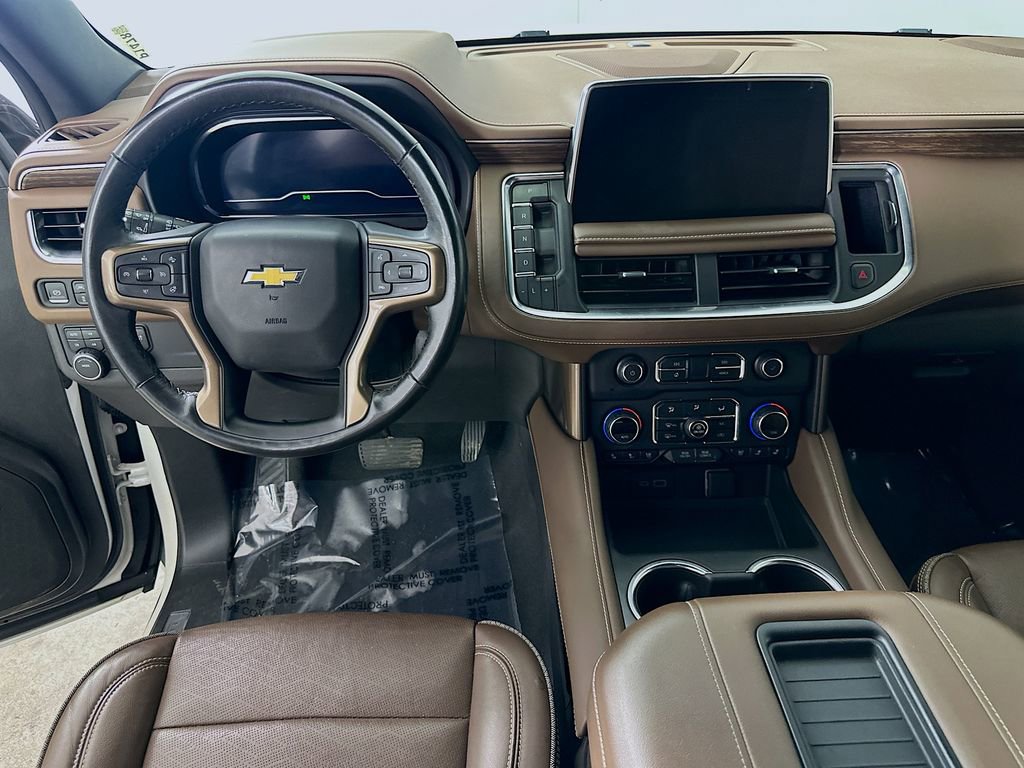 Used 2022 Chevrolet Suburban High Country image 18