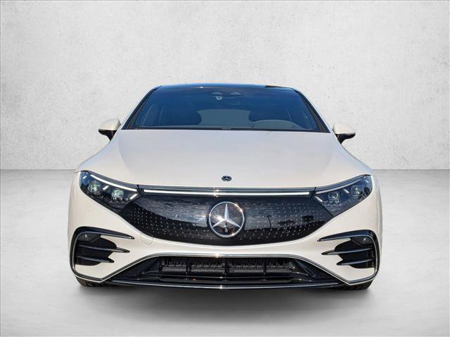 Certified 2022 Mercedes-Benz EQS 580 4MATIC Sedan image 2