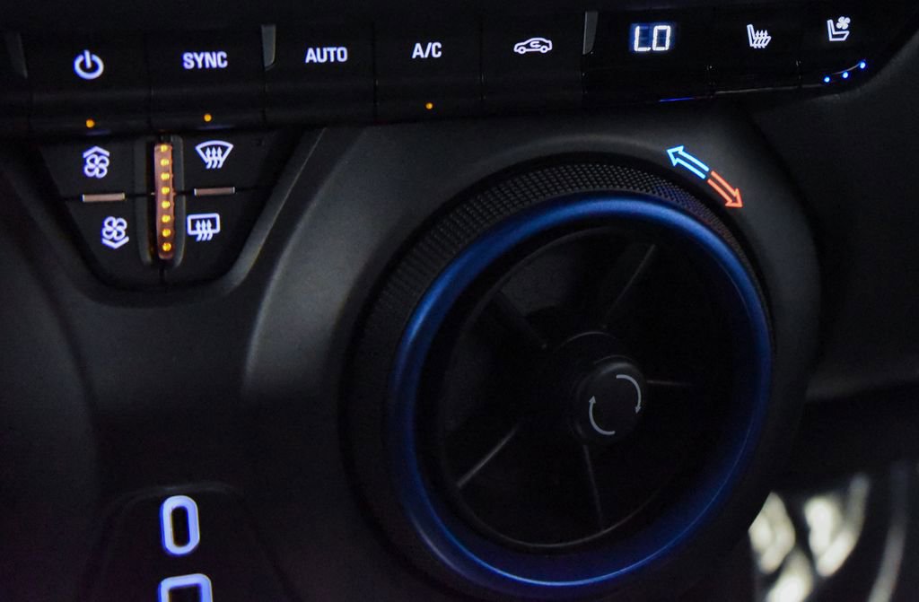 Used 2024 Chevrolet Blazer RS w/ Enhanced Convenience Package FWD image 26