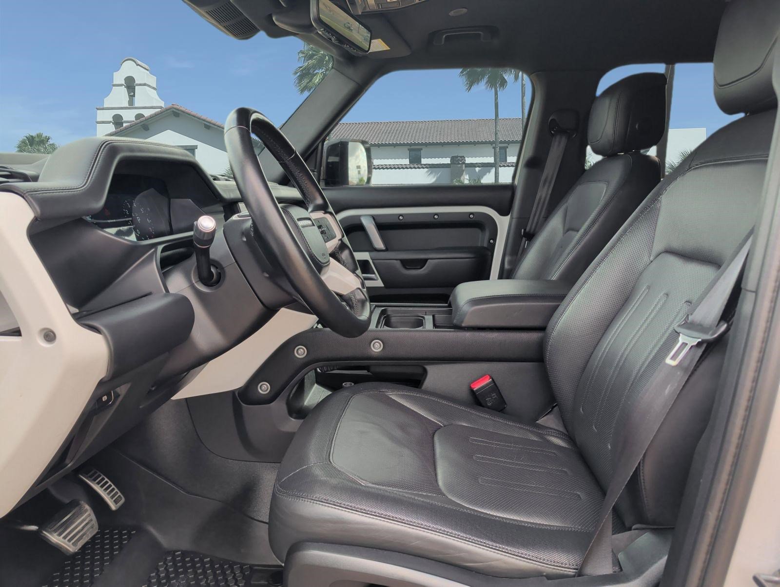 Used 2021 Land Rover Defender 110 X-Dynamic HSE image 11