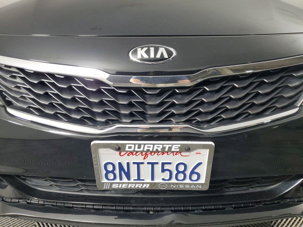 Used 2020 Kia Optima LX image 10