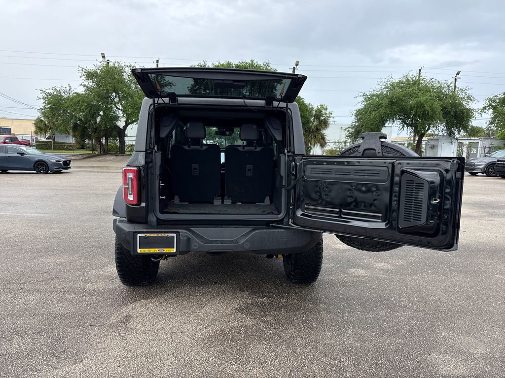 Used 2023 Ford Bronco Outer Banks w/ Sasquatch Package image 28
