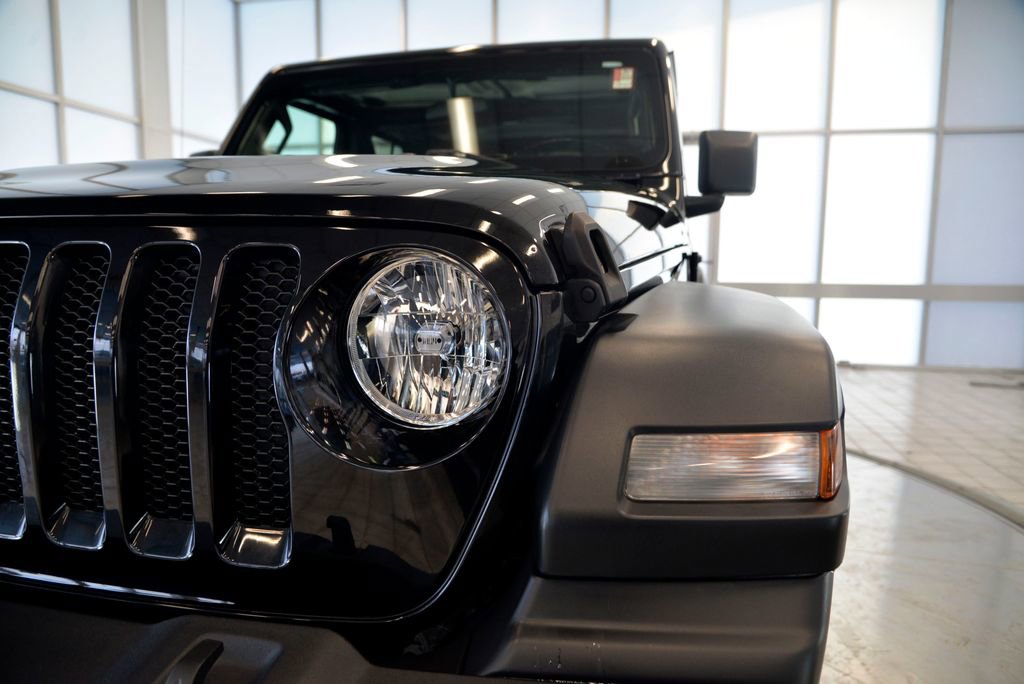 Used 2021 Jeep Wrangler Unlimited Sport image 11