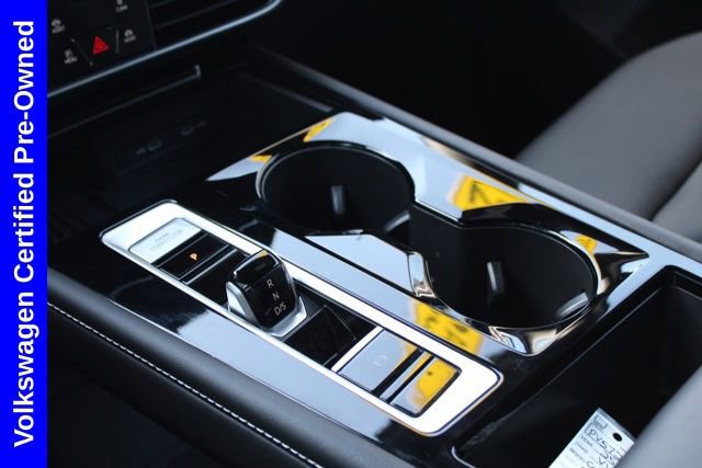 Used 2025 Volkswagen Atlas Cross Sport SE w/ Panoramic Sunroof Package image 43