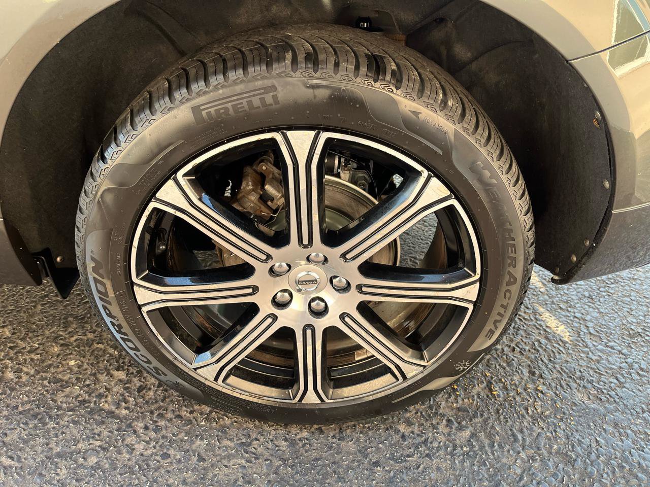 Used 2019 Volvo XC60 T5 Inscription w/ Protection Package Premier AWD/4WD image 19