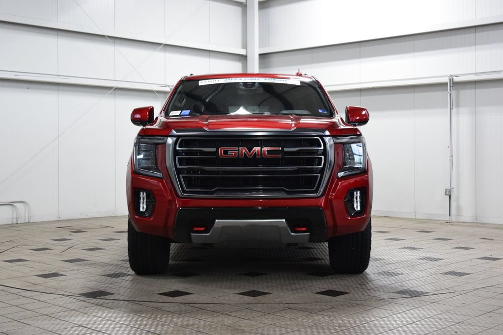 Used 2024 GMC Yukon AT4 AWD/4WD image 2