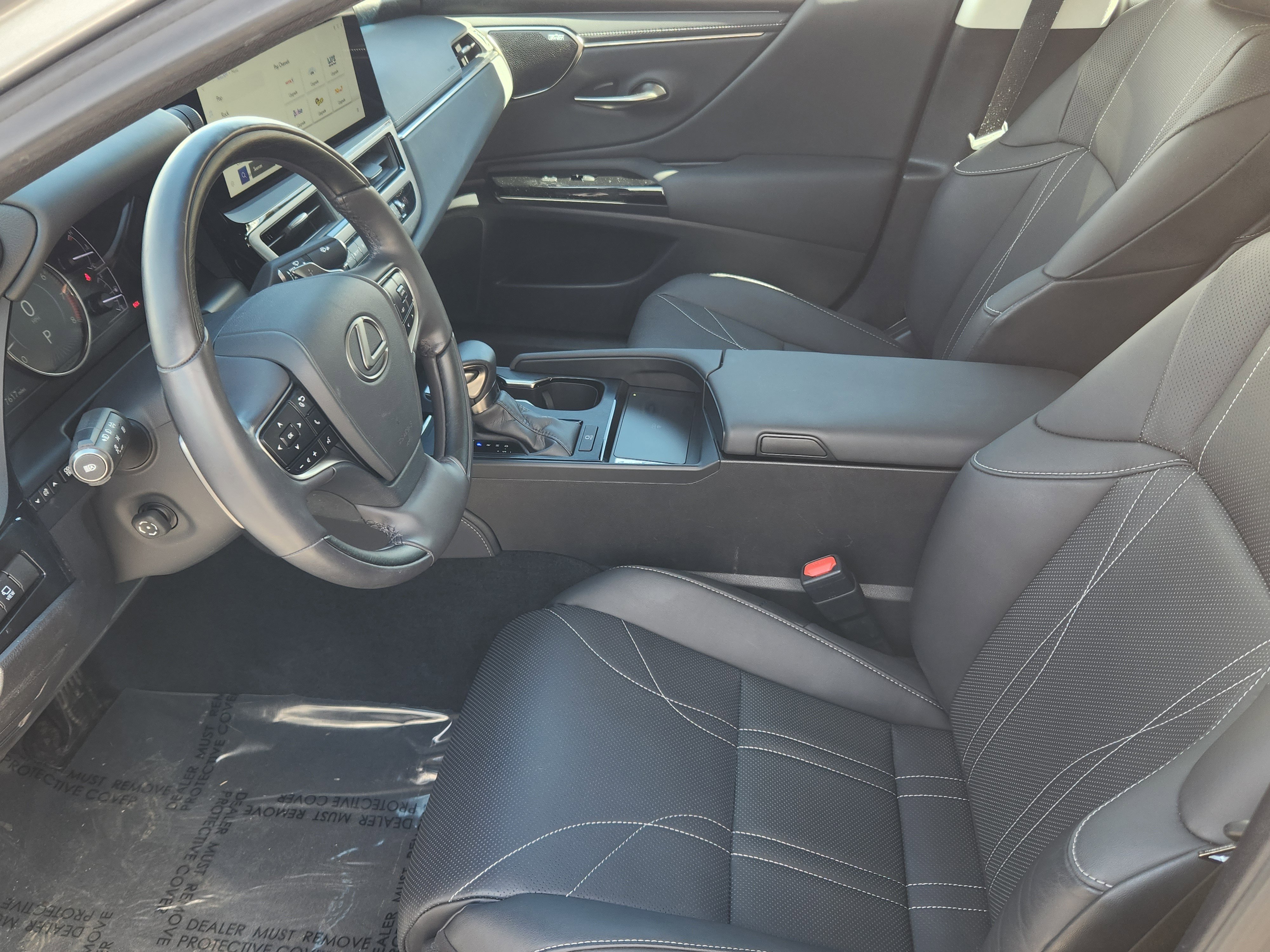 Used 2024 Lexus ES 350 Ultra Luxury w/ Accessory Package (Z2) image 18