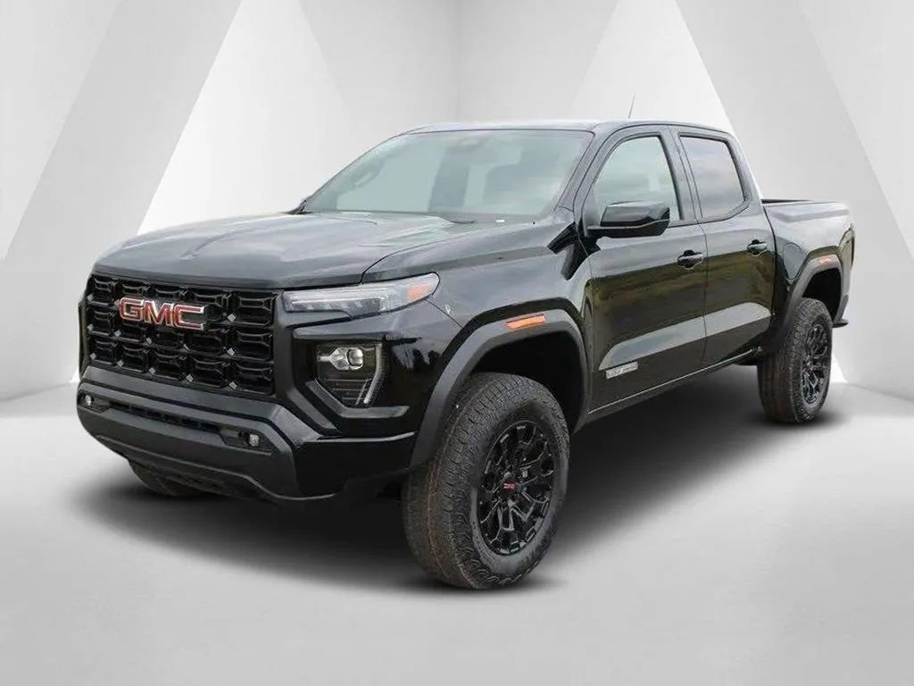 New 2026 GMC Canyon Elevation w/ LPO, Black Badging Package image 3