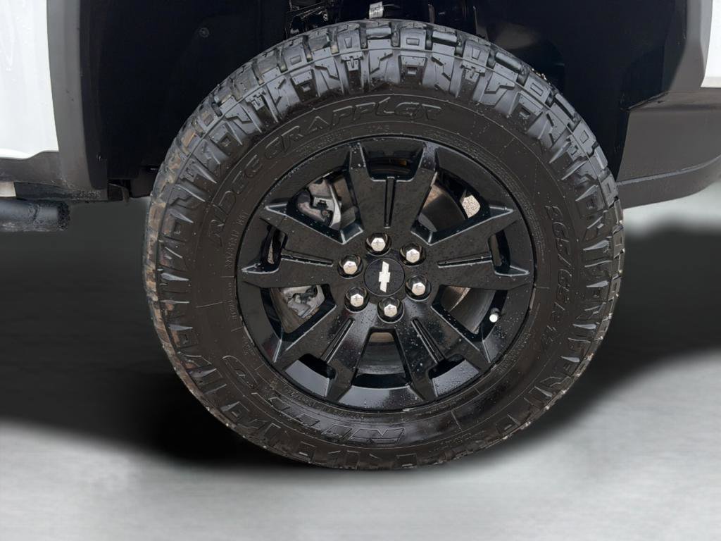 Used 2022 Chevrolet Colorado ZR2 w/ ZR2 Dusk Special Edition image 9