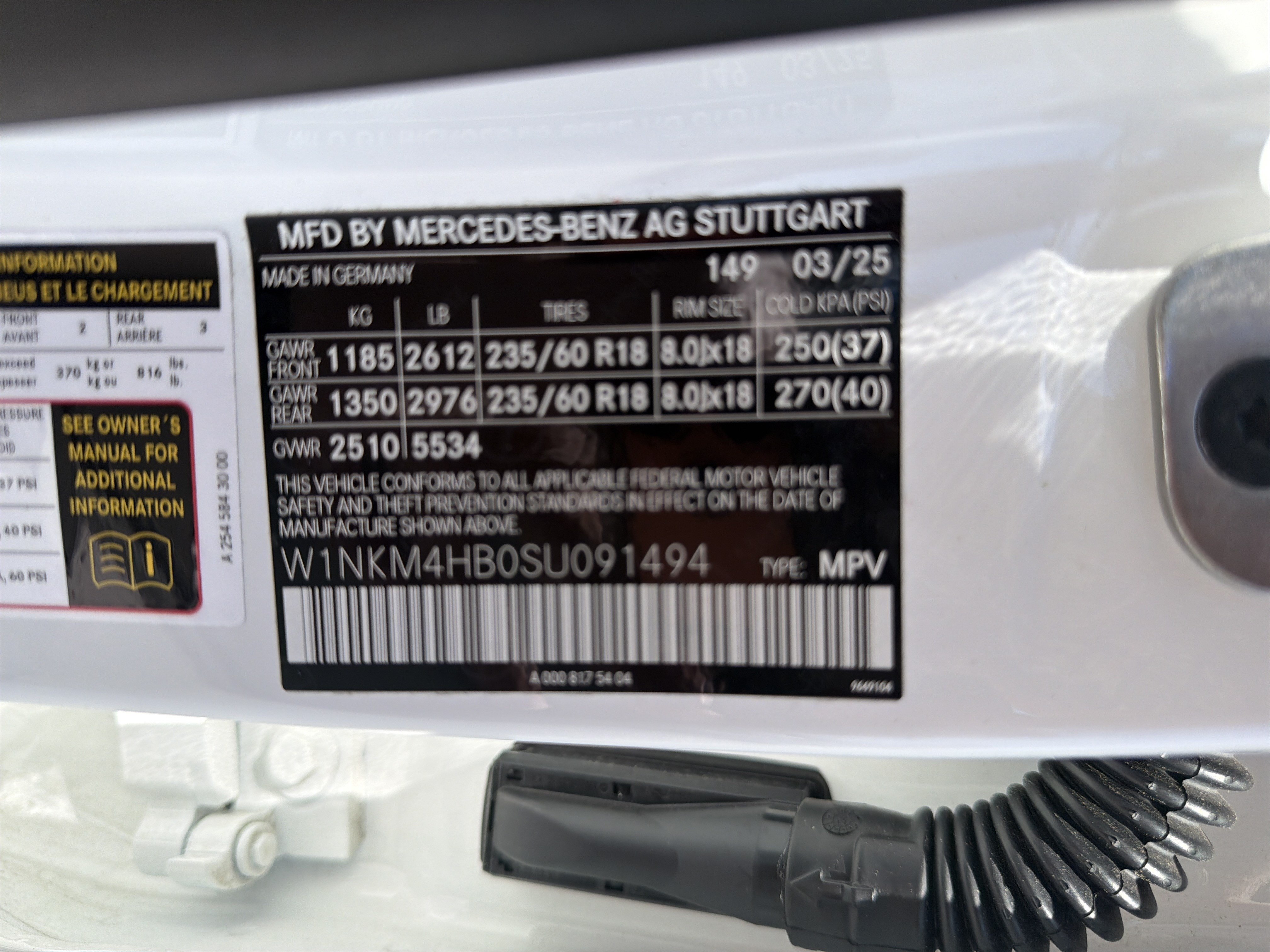 Certified 2025 Mercedes-Benz GLC 300 4MATIC image 37