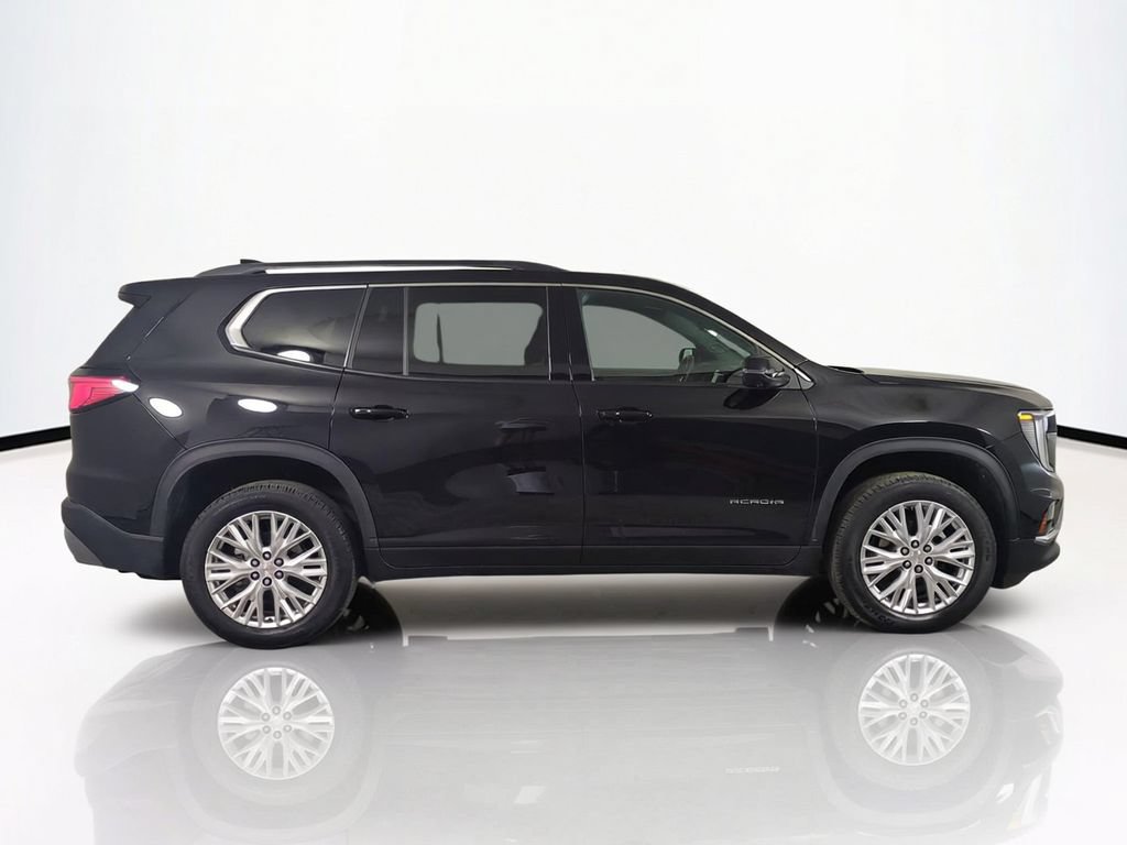 Used 2026 GMC Acadia Elevation w/ Elevation Premium Package FWD image 4