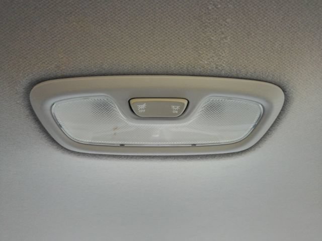 Used 2019 Chevrolet Bolt LT FWD image 27