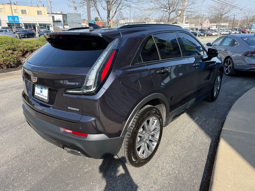 Used 2022 Cadillac XT4 Sport w/ Enhanced Visibility Package FWD image 11