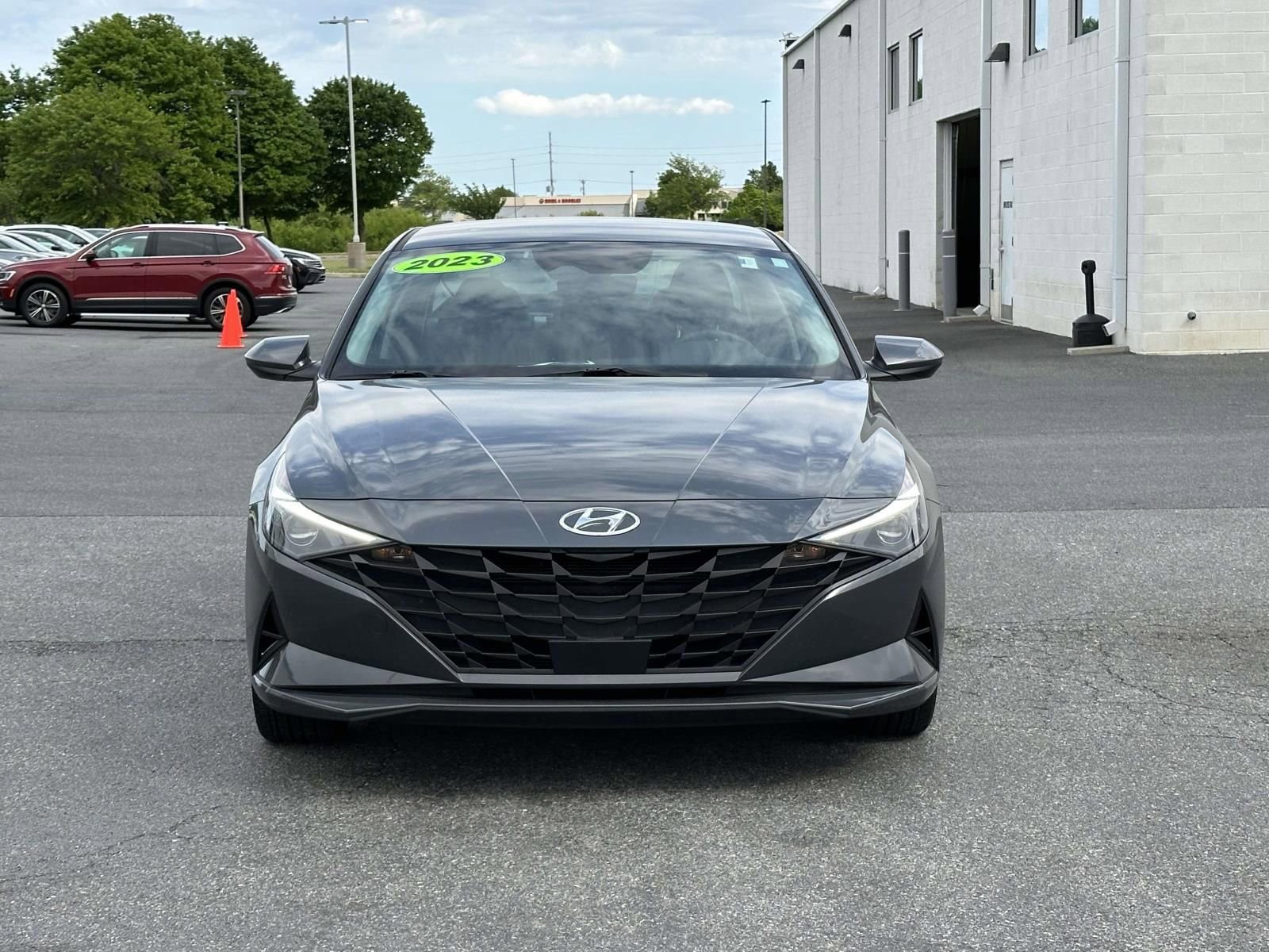 Used 2023 Hyundai Elantra SEL w/ Convenience Package FWD image 8