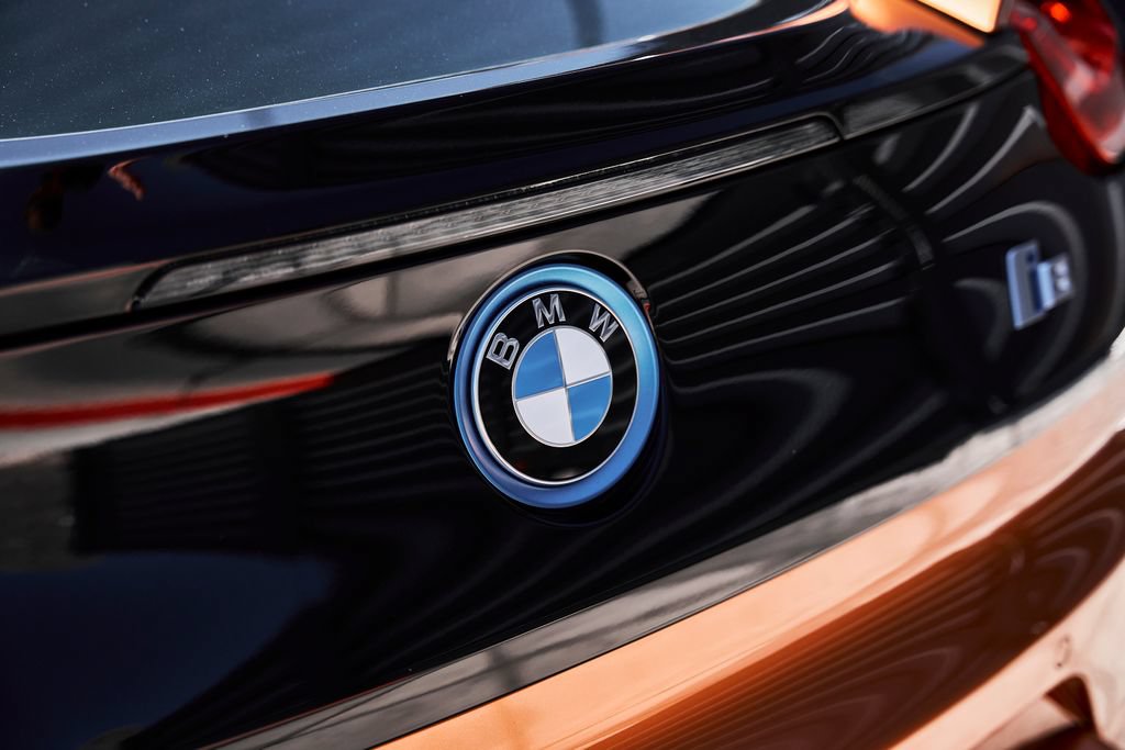 Used 2019 BMW i8 Coupe AWD/4WD image 14