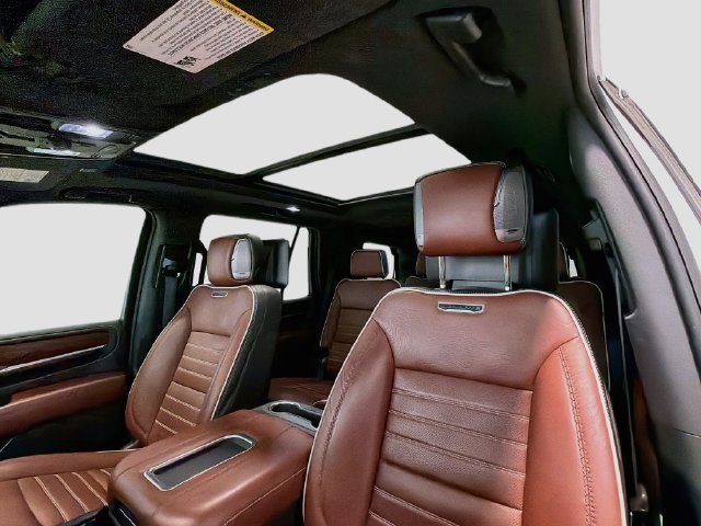 Certified 2023 GMC Yukon Denali Ultimate AWD/4WD image 21