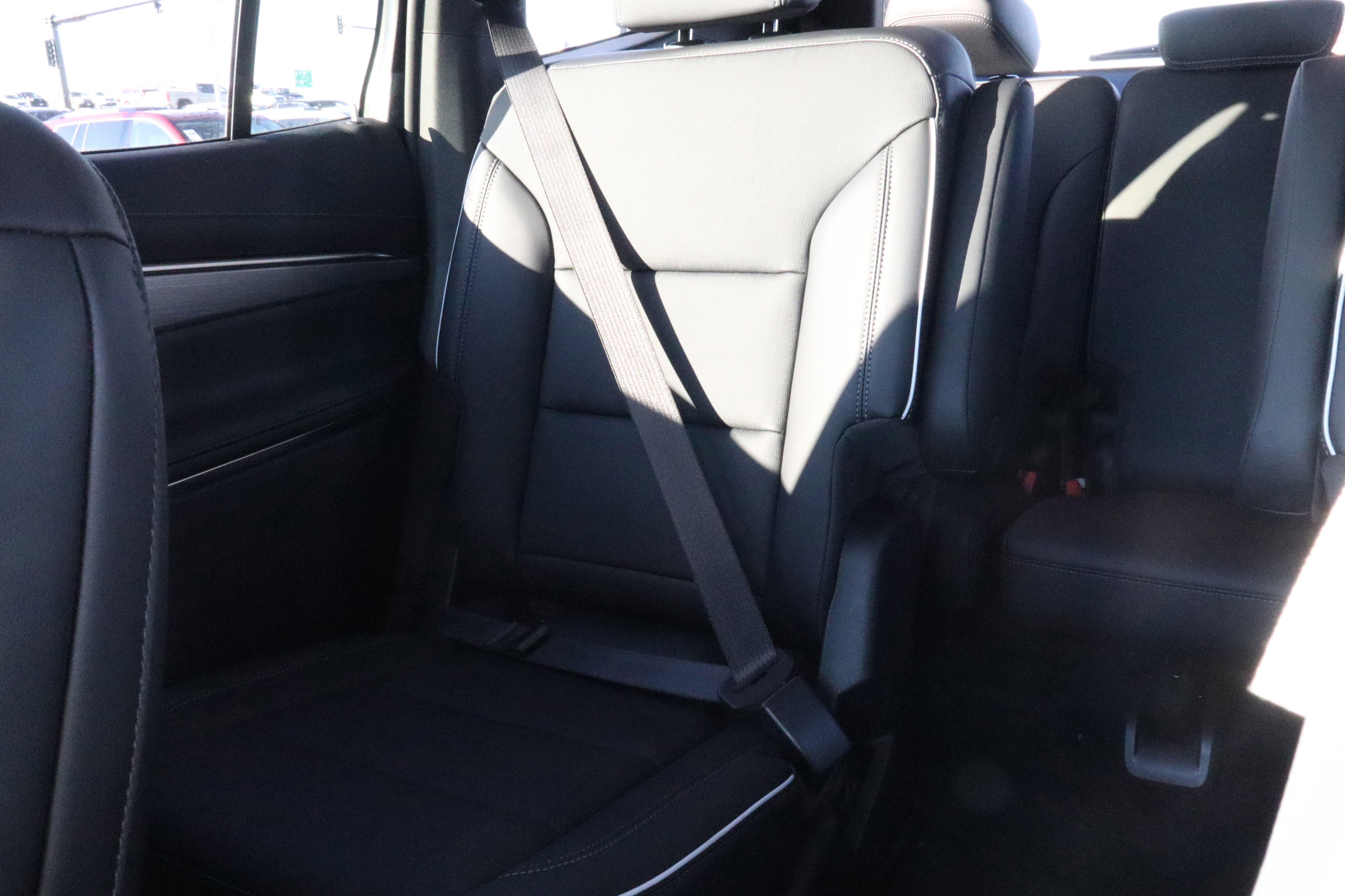 New 2026 Buick Enclave Preferred w/ Power Package image 13