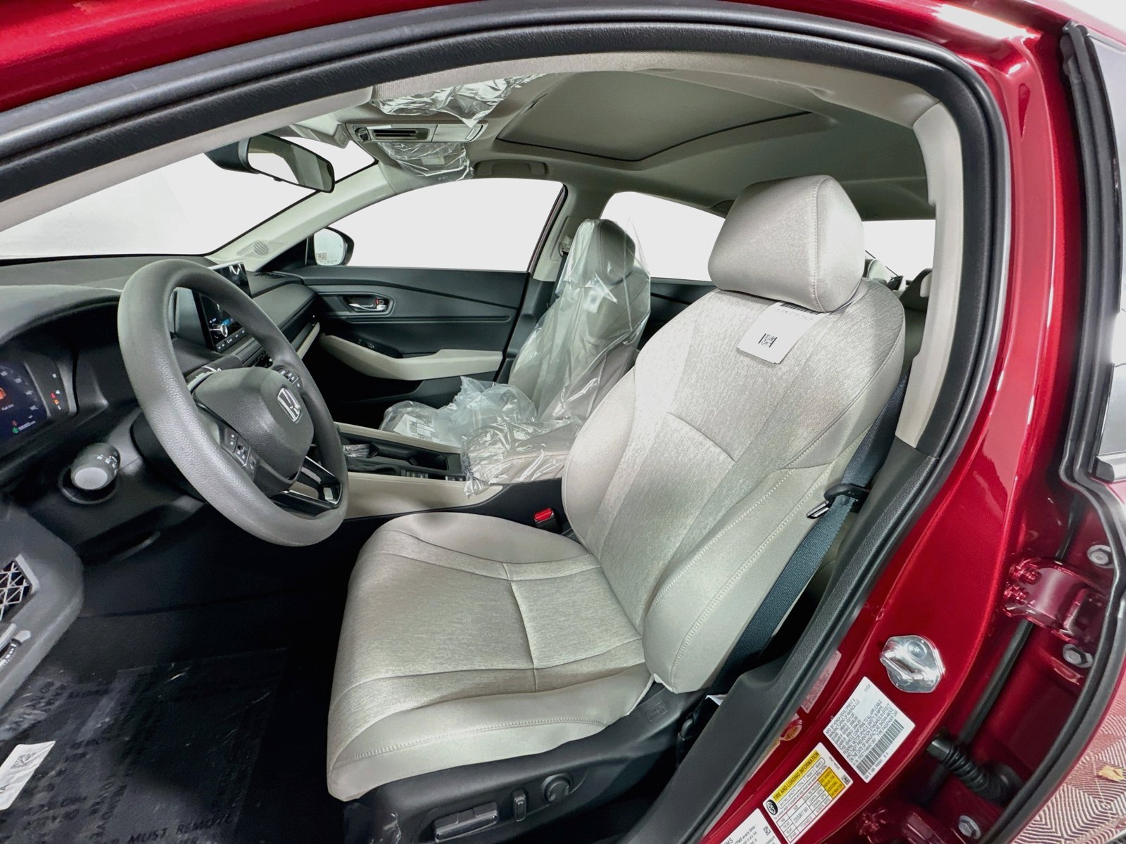 Certified 2024 Honda Accord EX image 11