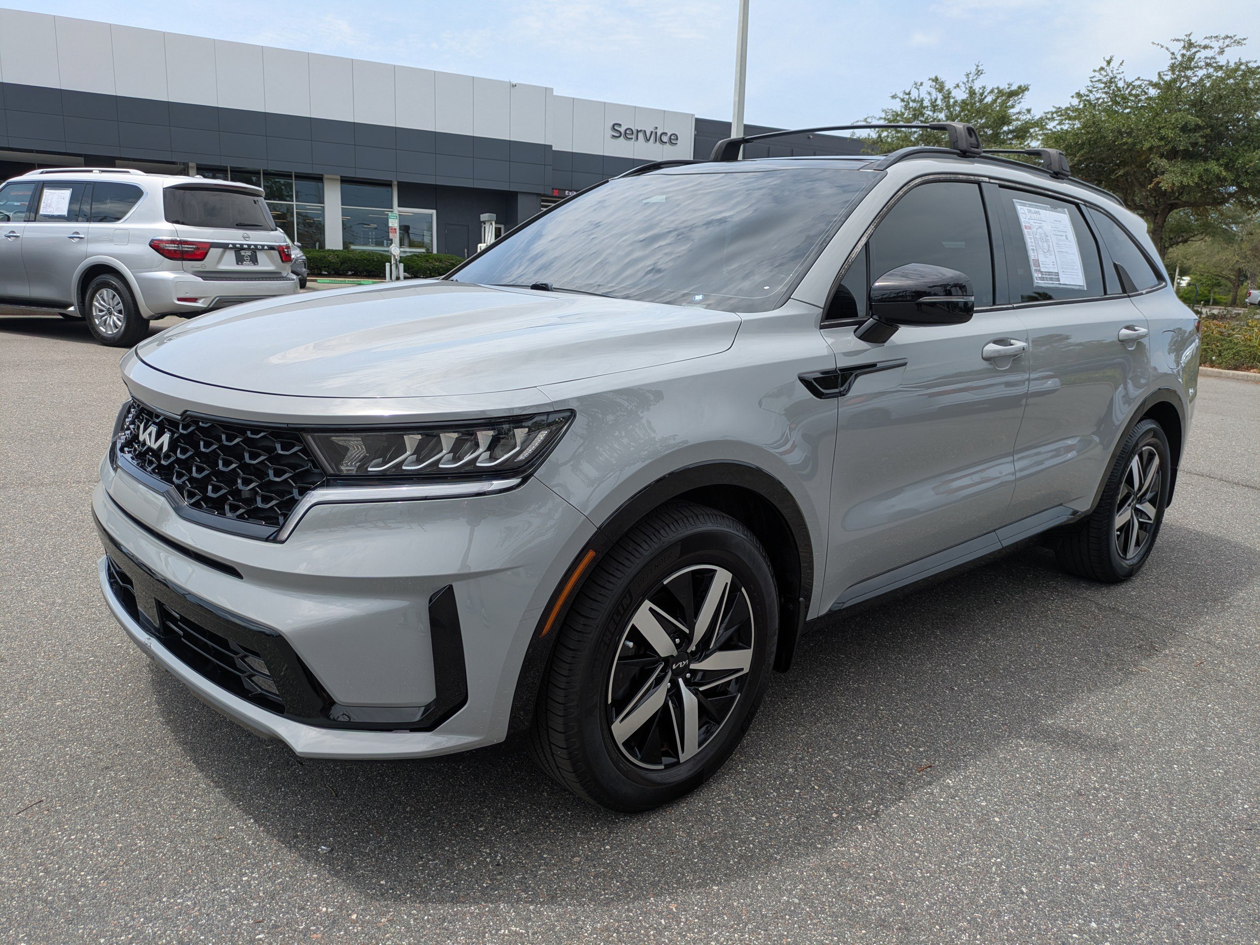 Used 2022 Kia Sorento EX w/ Panoramic Sunroof Package FWD image 8