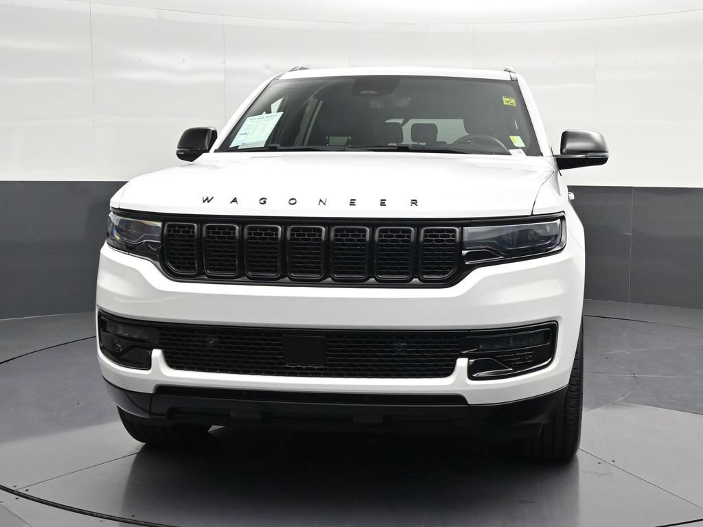 Used 2023 Jeep Wagoneer Series II RWD image 6